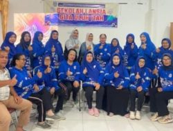 Waket DPRD Mura Ikuti Belajar dan Mengajar Bersama Lansia