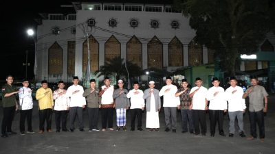 Bupati Kapuas Sambut Kepulangan 358 Jamaah Haji Kloter BDJ 04