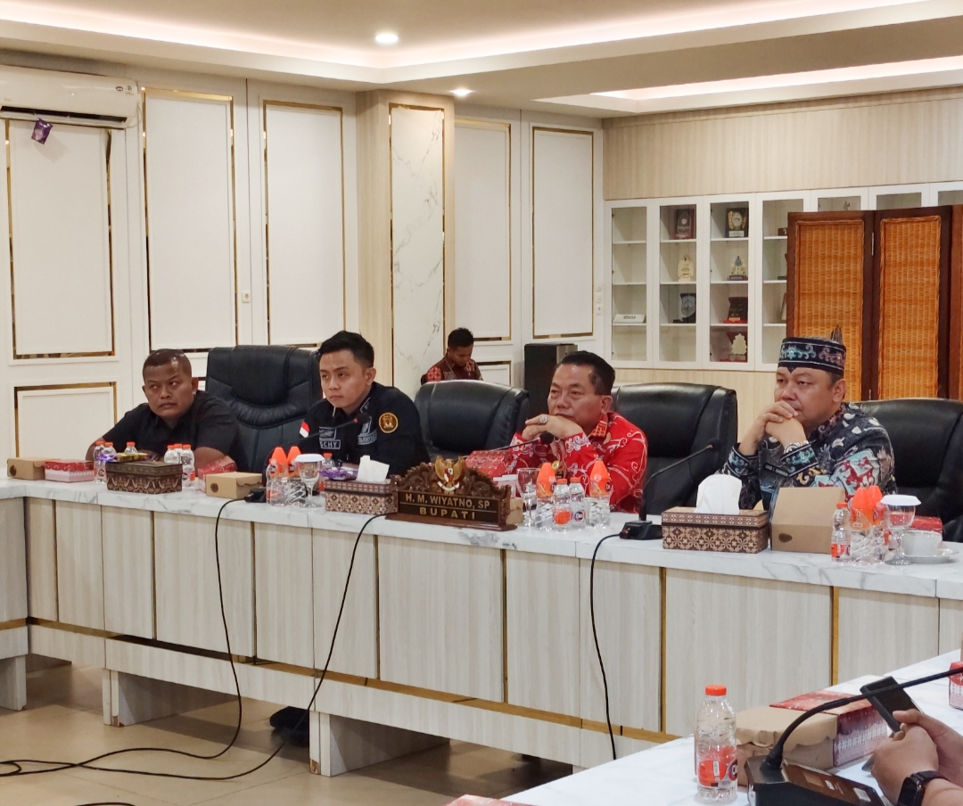 Impian Warga Desa Barunang Segera Terwujud, Pemkab Kapuas Percepat Proses Pembangunan Jaringan dan Penyediaan Listrik 